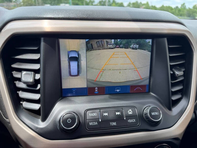 2019 GMC Acadia Denali