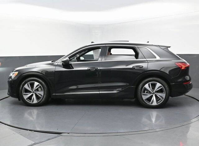 2024 Audi Q8 e-tron quattro Premium Plus