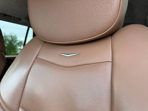 2016 Cadillac Escalade Platinum