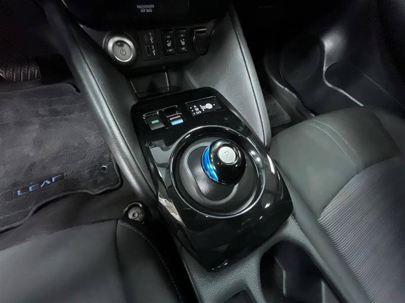 2024 Nissan LEAF SV PLUS