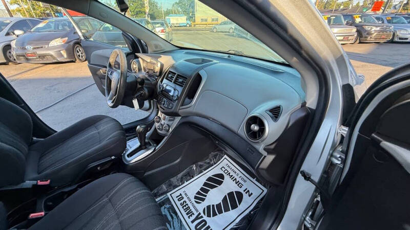 2014 Chevrolet Sonic LT Auto