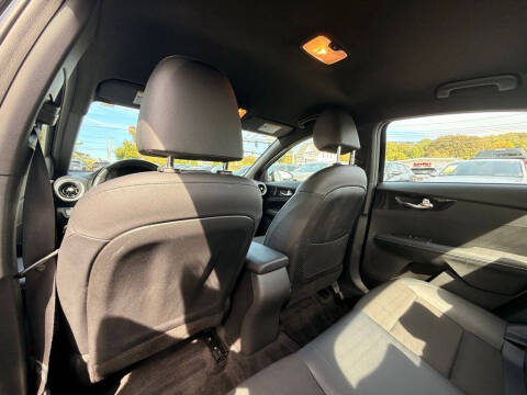 2022 Kia Forte GT Line