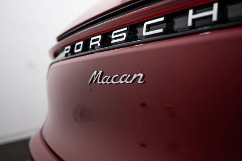 2026 Porsche Macan