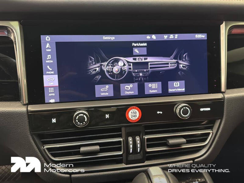 2025 Porsche Macan S