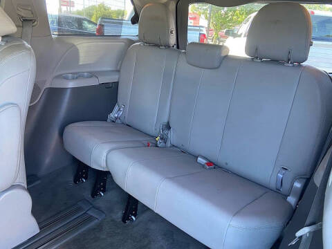 2017 Toyota Sienna