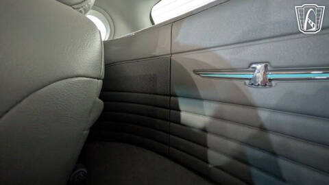 2004 Ford Thunderbird