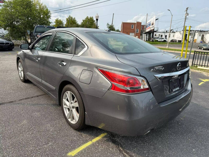 2015 Nissan Altima null photo 8