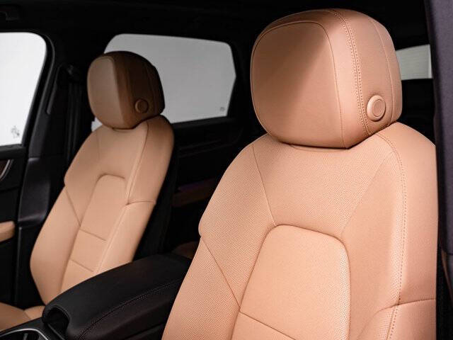 2026 Porsche Cayenne