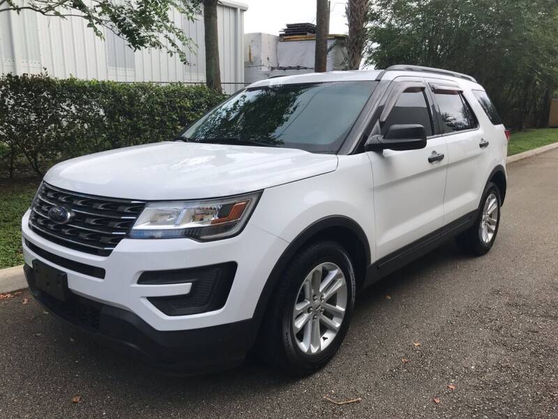 2016 Ford Explorer for sale at DENMARK AUTO BROKERS in Riviera Beach FL