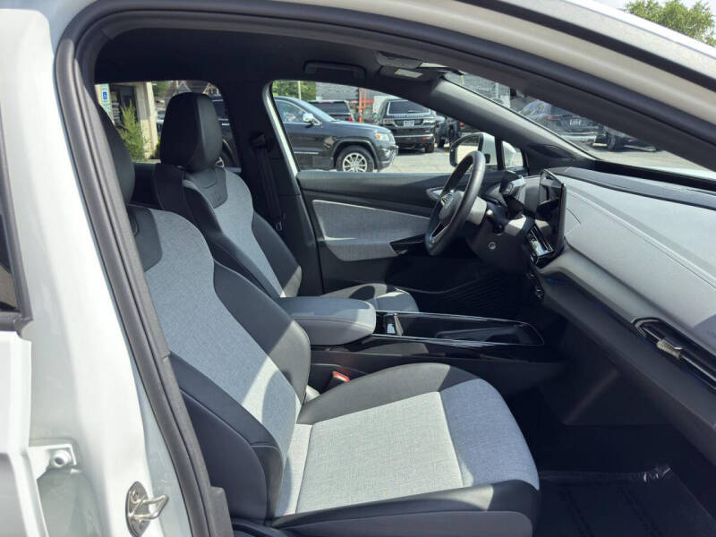 2023 Volkswagen ID.4 Standard