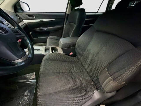 2012 Subaru Outback 2.5i Premium