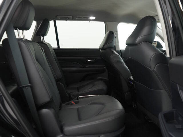 2025 Toyota Grand Highlander Limited