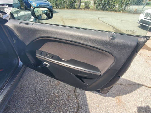 2015 Dodge Challenger SXT