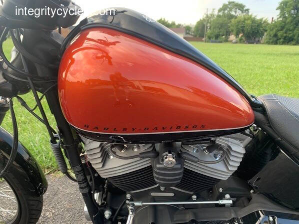 2011 Harley-Davidson FXS Blackline