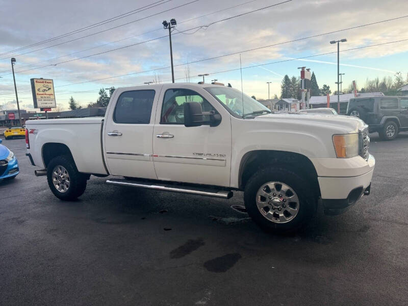 2011 GMC Sierra 3500HD Denali