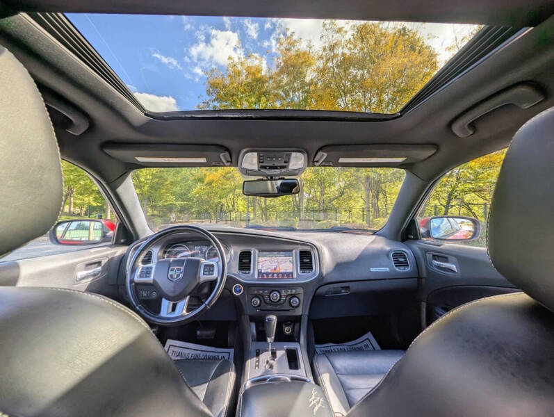 2011 Dodge Charger Rallye Plus