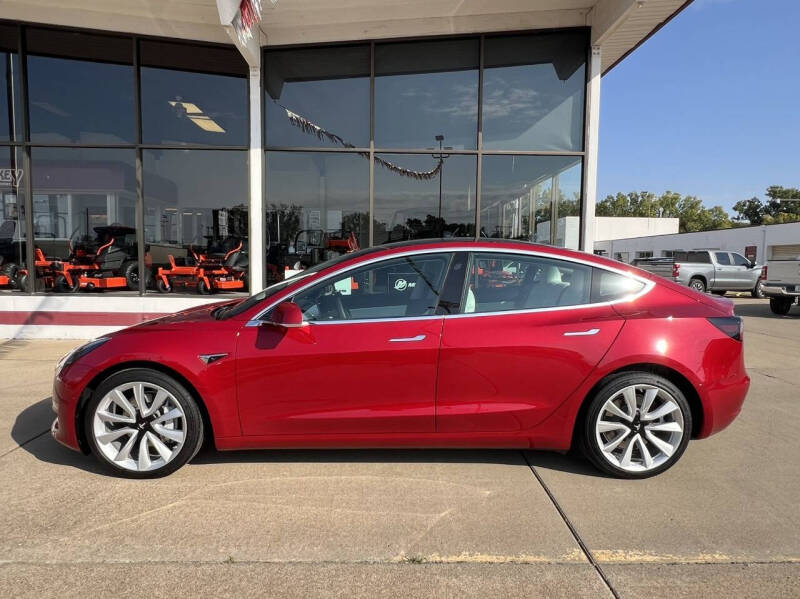 Used 2020 Tesla Model 3 Base with VIN 5YJ3E1EB5LF668946 for sale in Salina, KS