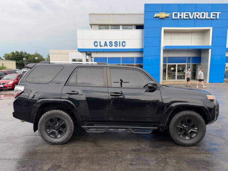 2021 Toyota 4Runner SR5