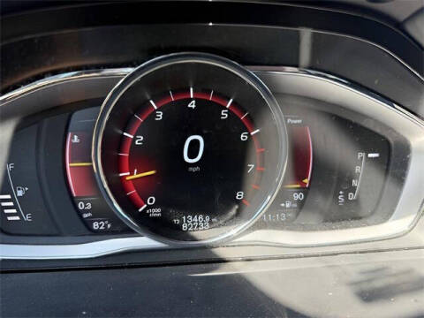 2016 Volvo XC70 T5 Drive-E Classic Premier