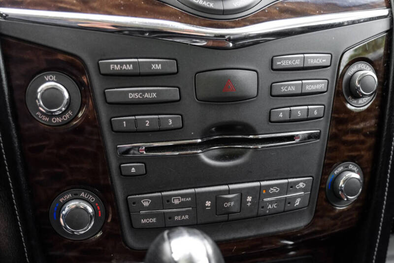 2017 Nissan Armada Platinum
