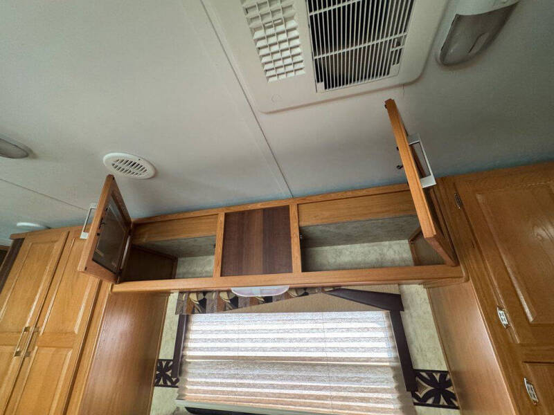 2010 Keystone RV Bullit