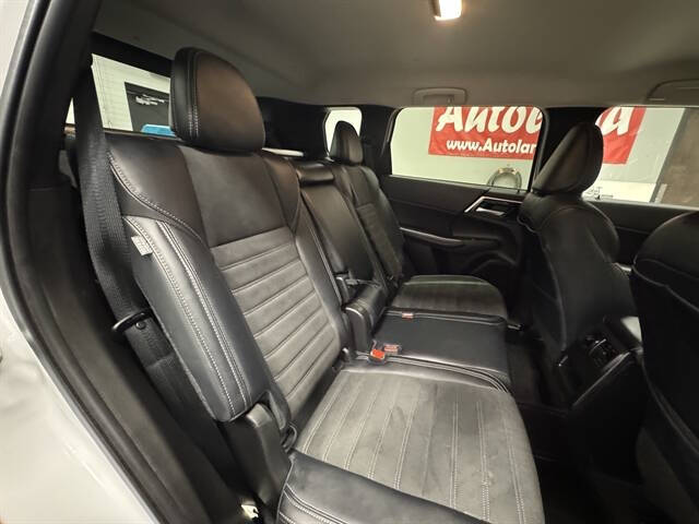 2023 Mitsubishi Outlander PHEV Ralliart