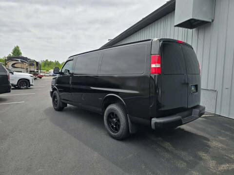 2017 Chevrolet Express 2500
