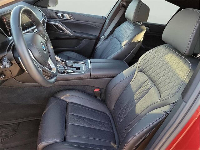 2023 BMW X6 xDrive40i