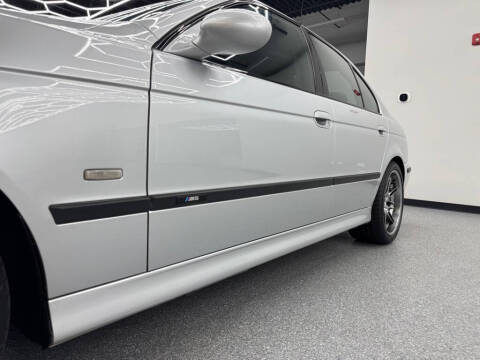 2003 BMW M5
