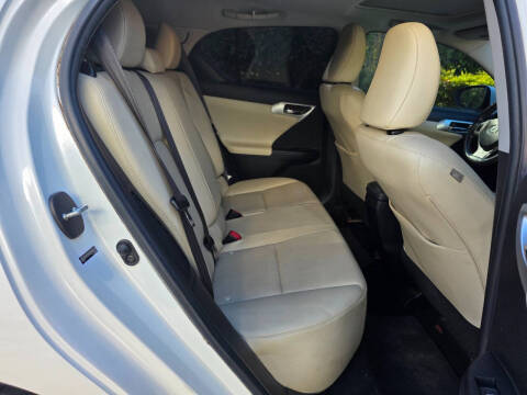 2012 Lexus CT 200h Premium