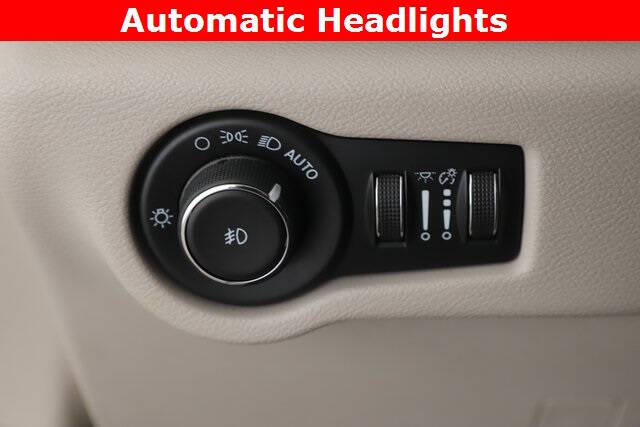 2021 Chrysler Pacifica Hybrid Touring L