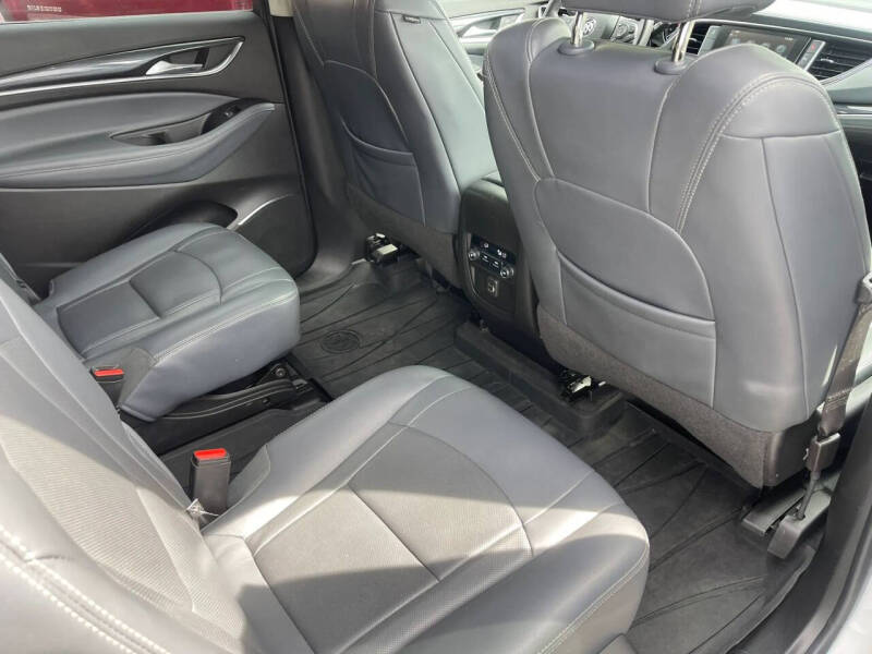 2019 Buick Enclave Essence