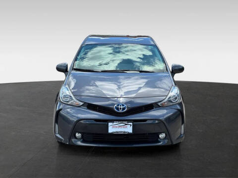2016 Toyota Prius v