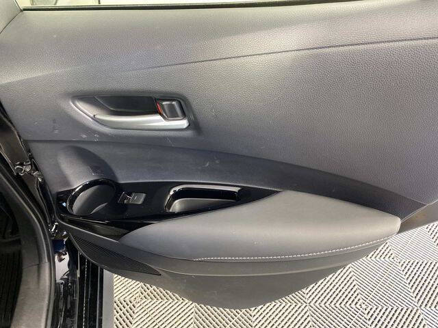 2024 Toyota Corolla Hatchback SE