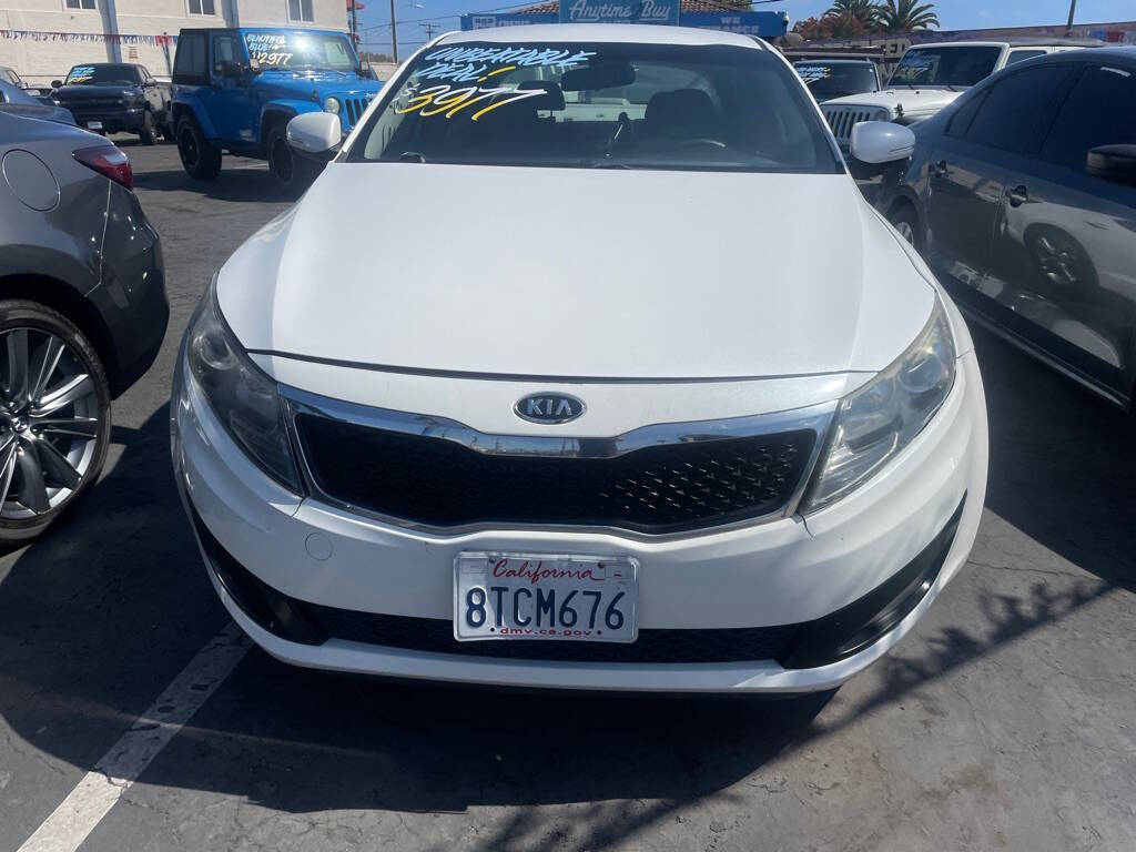 White 2011 Kia Optima LX LX 4dr Sedan 6M 2