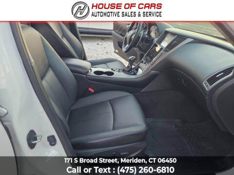 2015 Infiniti Q50 Premium