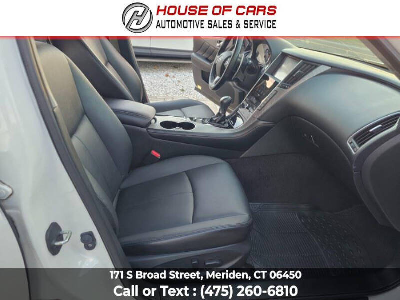 2015 Infiniti Q50 Premium