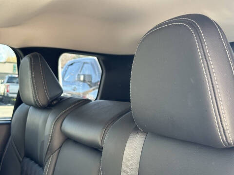 2024 Mitsubishi Outlander SEL