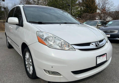 2008 Toyota Sienna for sale at Direct Auto Access in Germantown MD