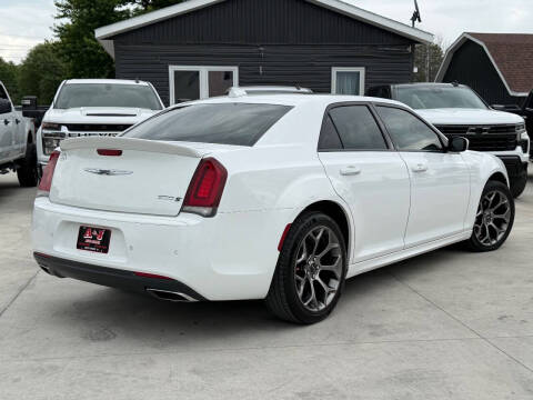 2017 Chrysler 300 S Alloy Edition