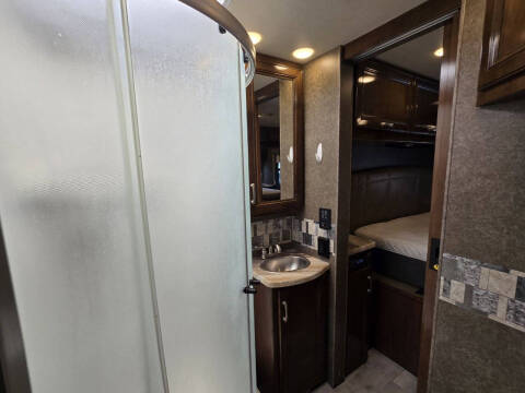 2020 Thor Motor Coach Omni