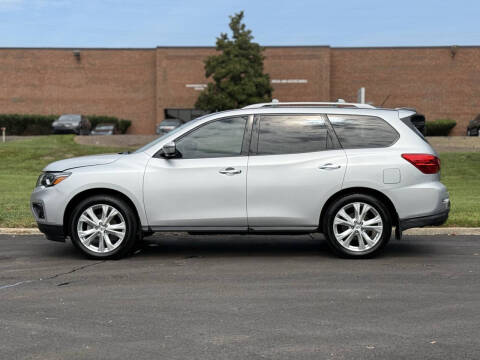 2018 Nissan Pathfinder SL