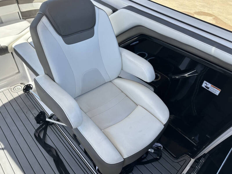 2016 Yamaha 242Limited