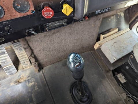 1993 International 9200 Day Cab