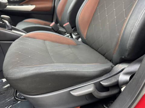 2018 Nissan Kicks SR