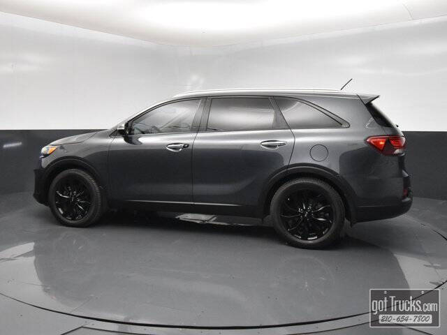 2020 Kia Sorento EX V6