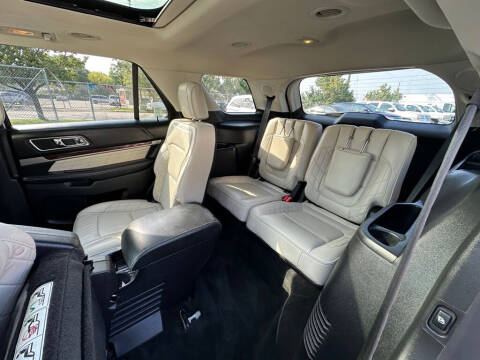 2017 Ford Explorer Platinum