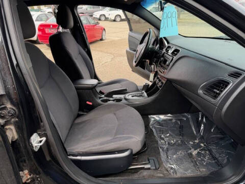 2012 Chrysler 200 Touring