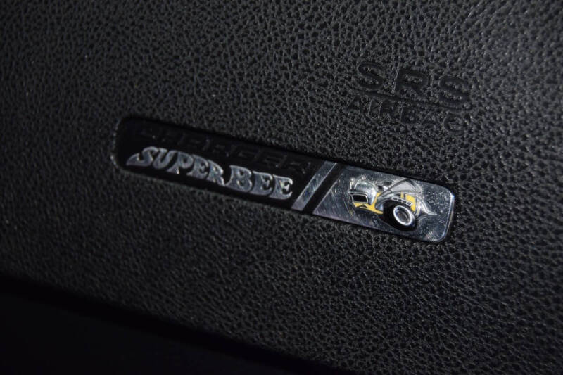 2014 Dodge Charger SRT8 Super Bee