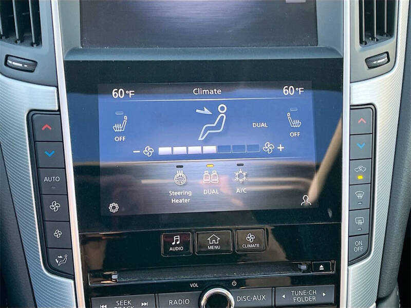 2022 Infiniti Q50 Luxe